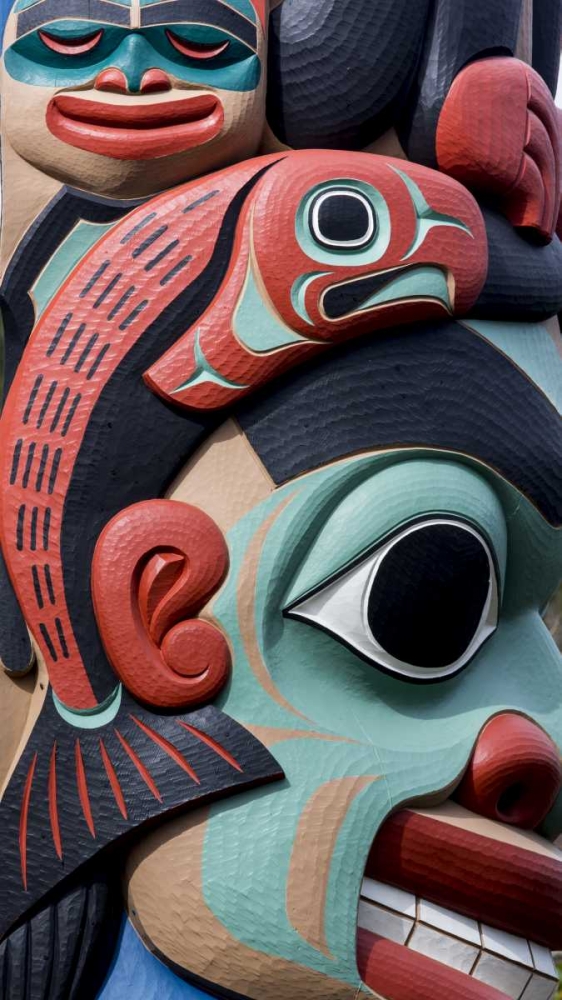 USA, Washington State, Jamestown Totem art PR